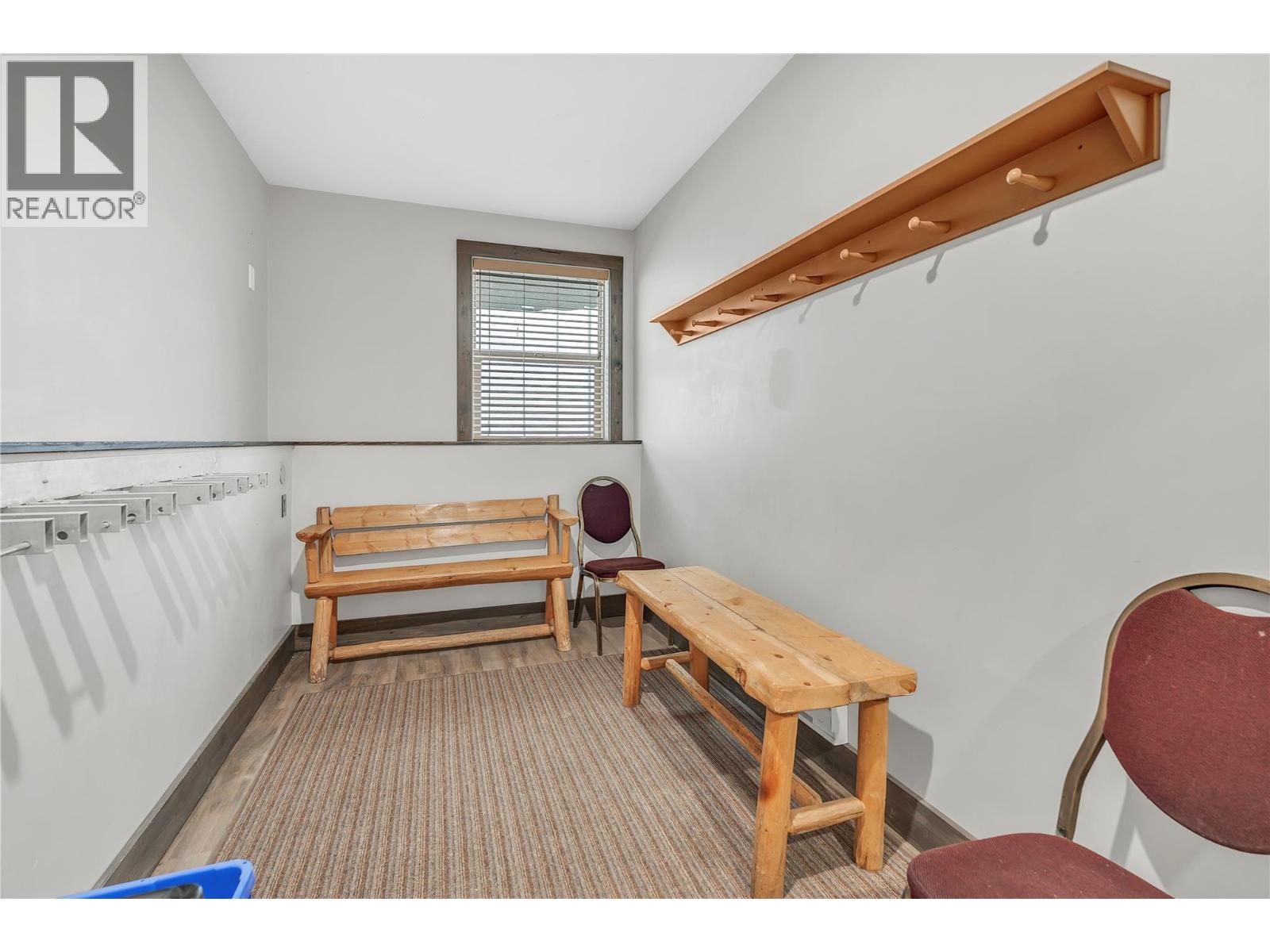 360 Strayhorse Road Unit# C-13, Apex Mountain