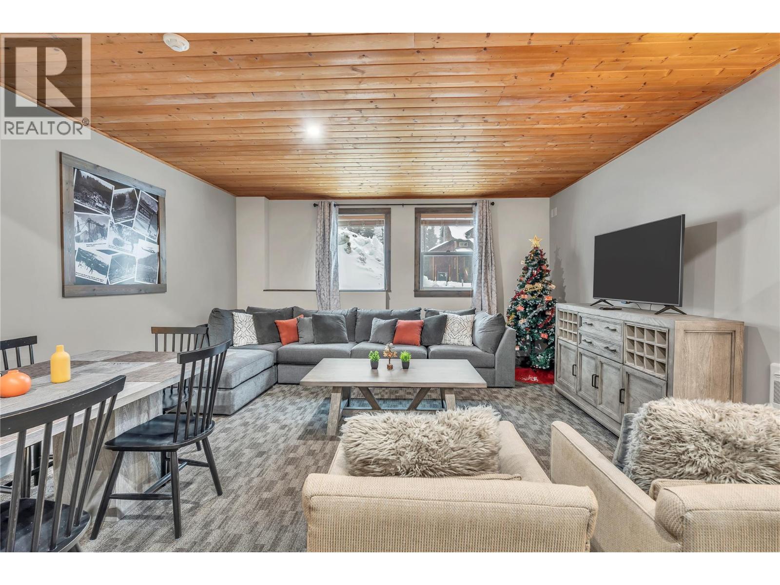 360 Strayhorse Road Unit# C-13, Apex Mountain