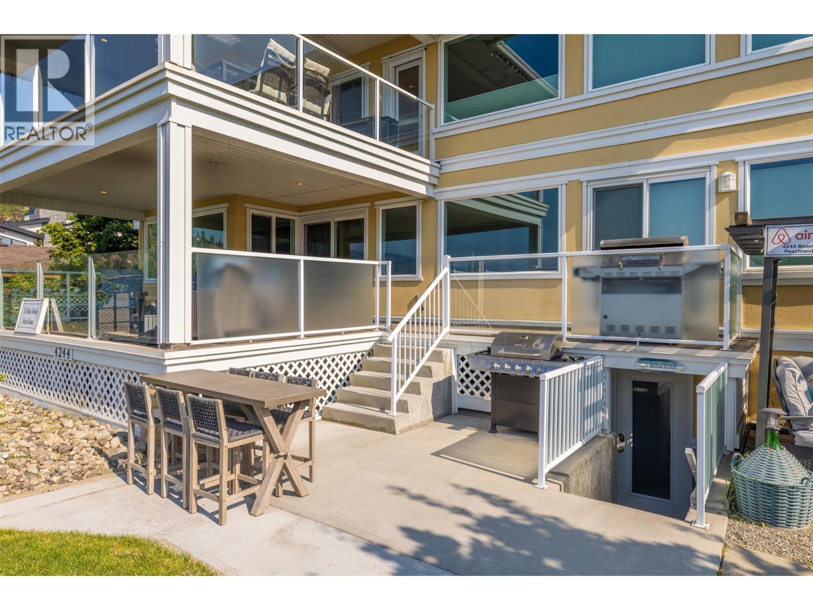  4244 Beach Avenue, Peachland