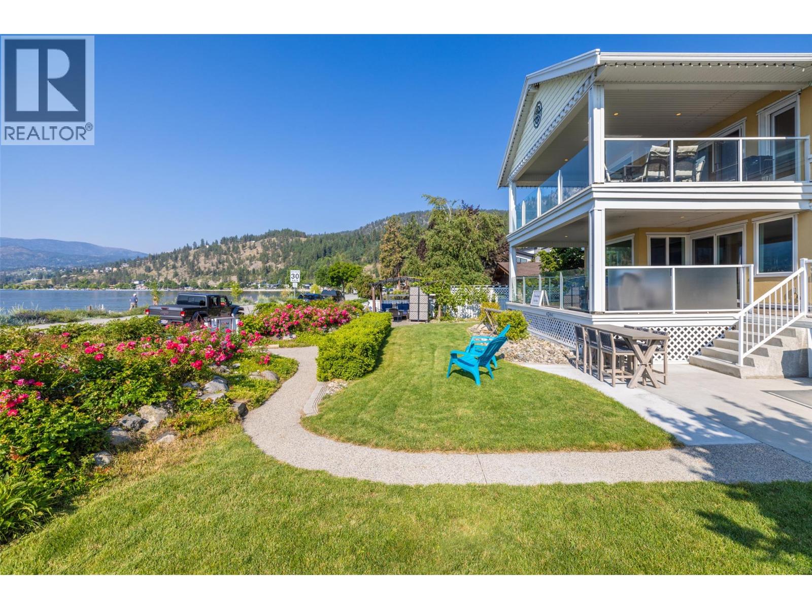  4244 Beach Avenue, Peachland