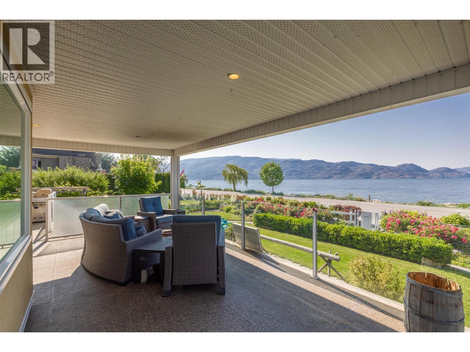  4244 Beach Avenue, Peachland