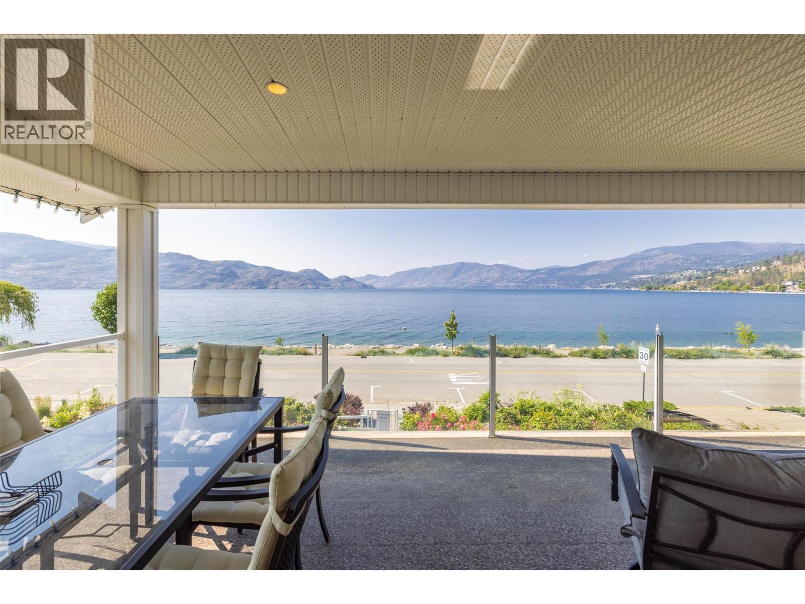  4244 Beach Avenue, Peachland