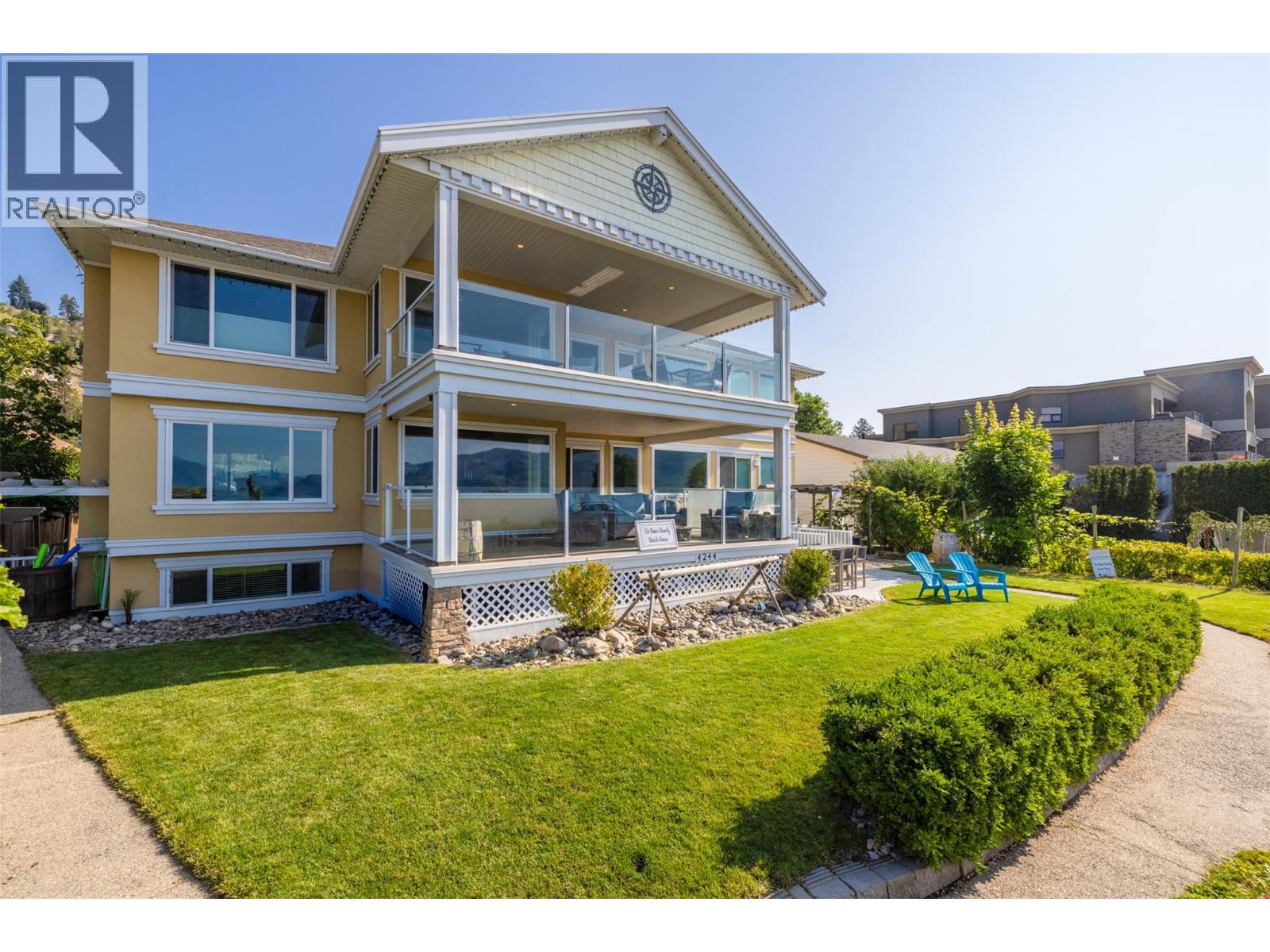  4244 Beach Avenue, Peachland