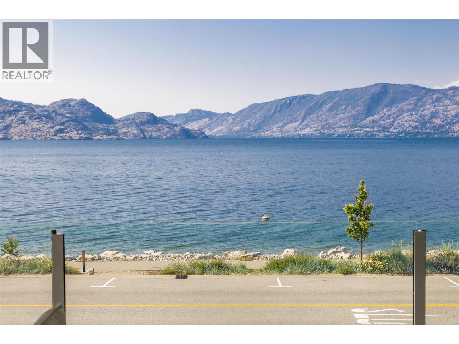  4244 Beach Avenue, Peachland