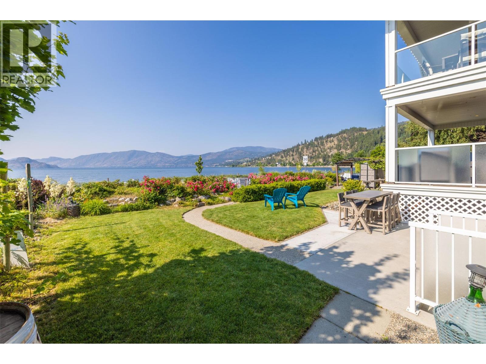  4244 Beach Avenue, Peachland