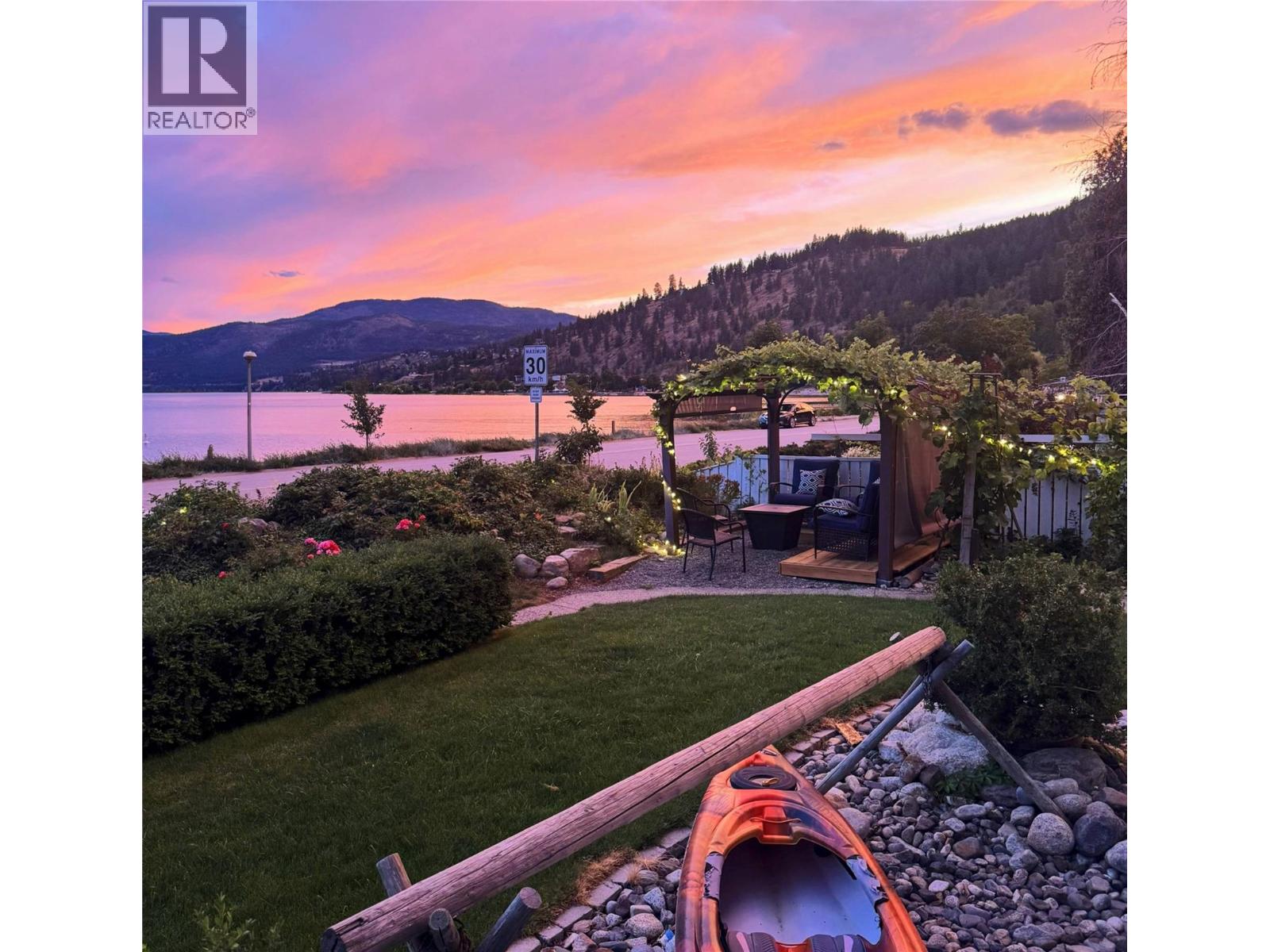 4244 Beach Avenue, Peachland