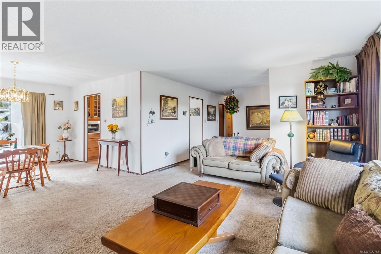 1969 Blackthorn Dr, Central Saanich