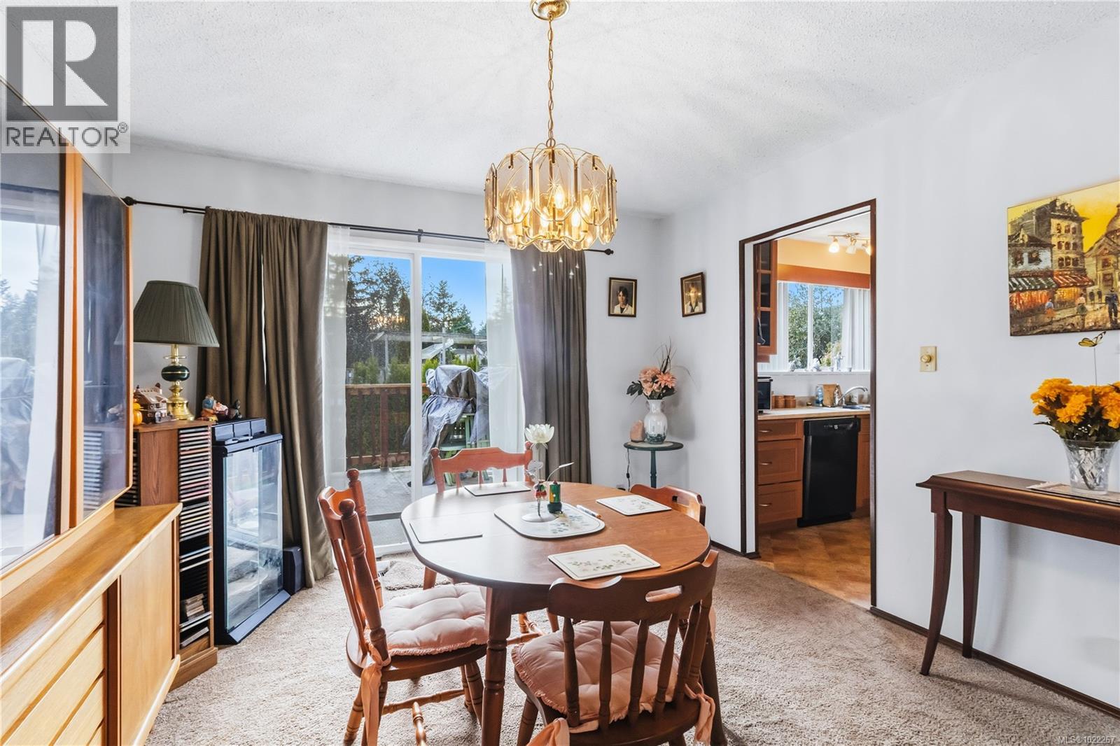 1969 Blackthorn Dr, Central Saanich