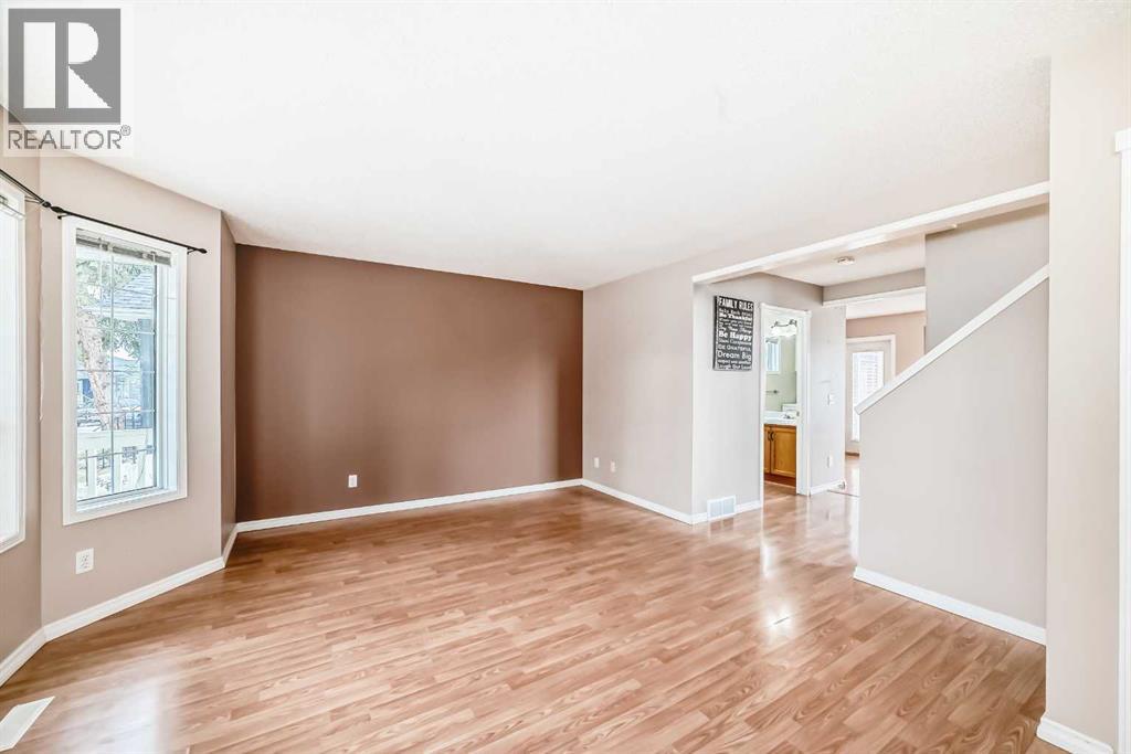 Single Family House for Sale in  Coverdale Way NE Coventry Hills Calgary 