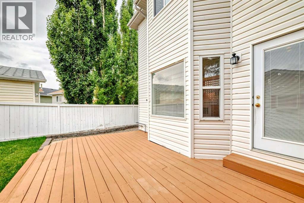 Single Family House for Sale in  Coverdale Way NE Coventry Hills Calgary 