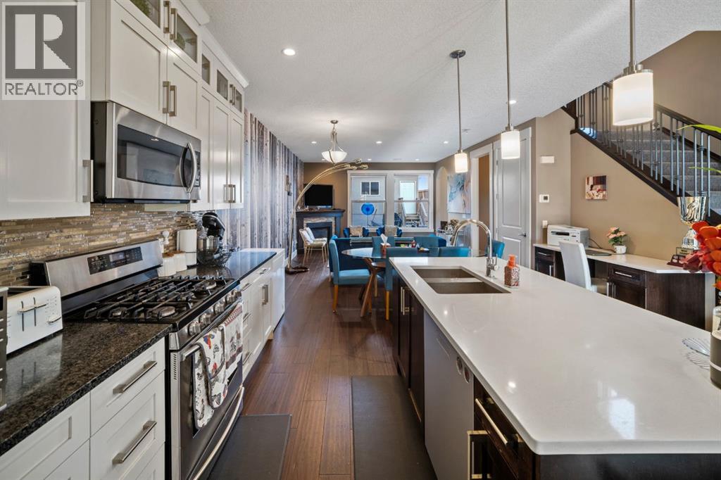 Single Family House for Sale in   Avenue NW Montgomery Calgary 