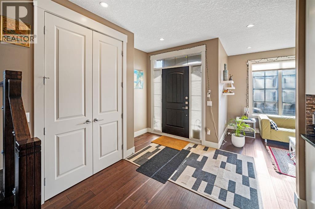 Single Family House for Sale in   Avenue NW Montgomery Calgary 