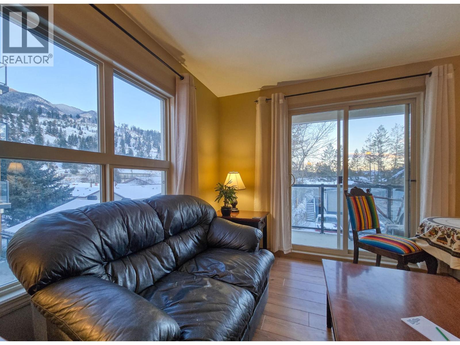 4874 STANLEY Street Unit# 2210, Radium Hot Springs