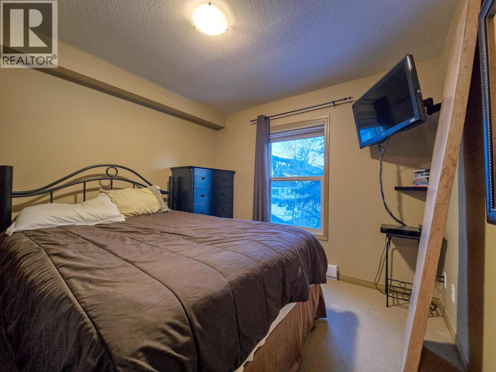 4874 STANLEY Street Unit# 2210, Radium Hot Springs