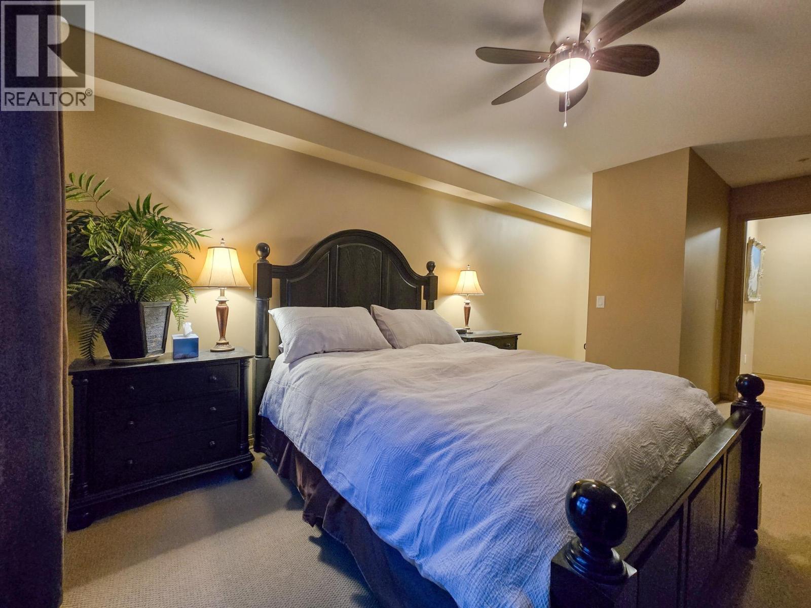 4874 STANLEY Street Unit# 2210, Radium Hot Springs