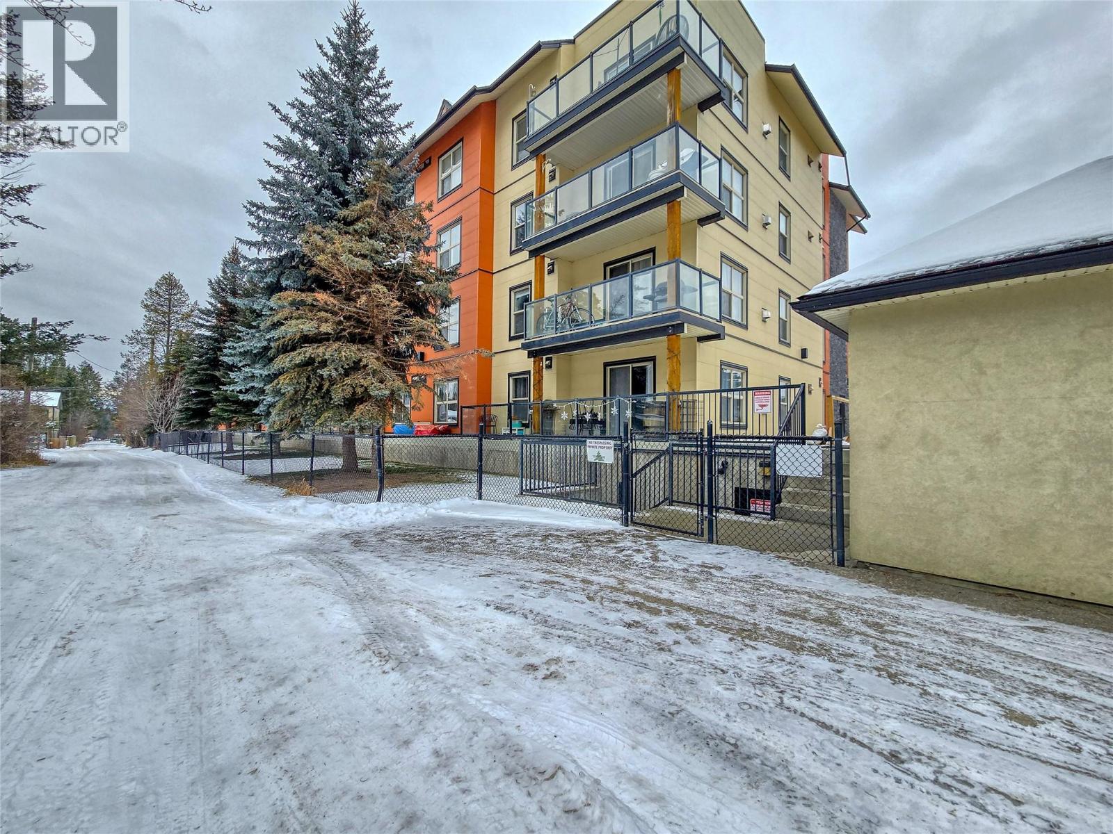 4874 STANLEY Street Unit# 2210, Radium Hot Springs