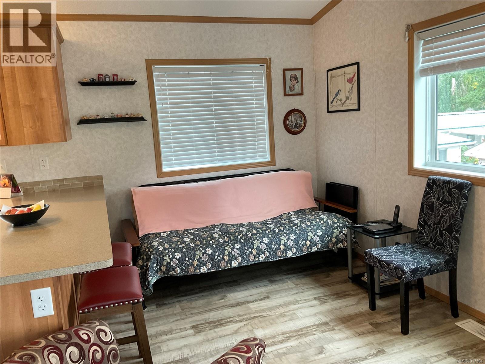 #3 1074 OLD VICTORIA RD - 7