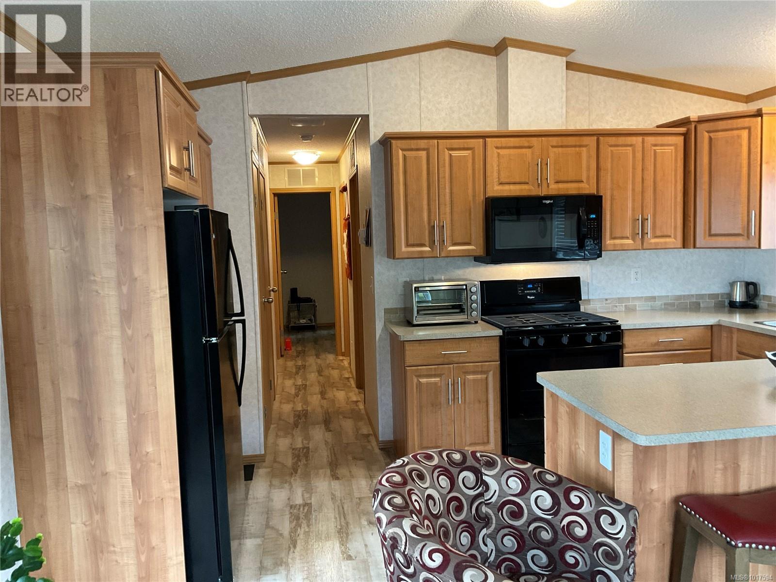 #3 1074 OLD VICTORIA RD - 24