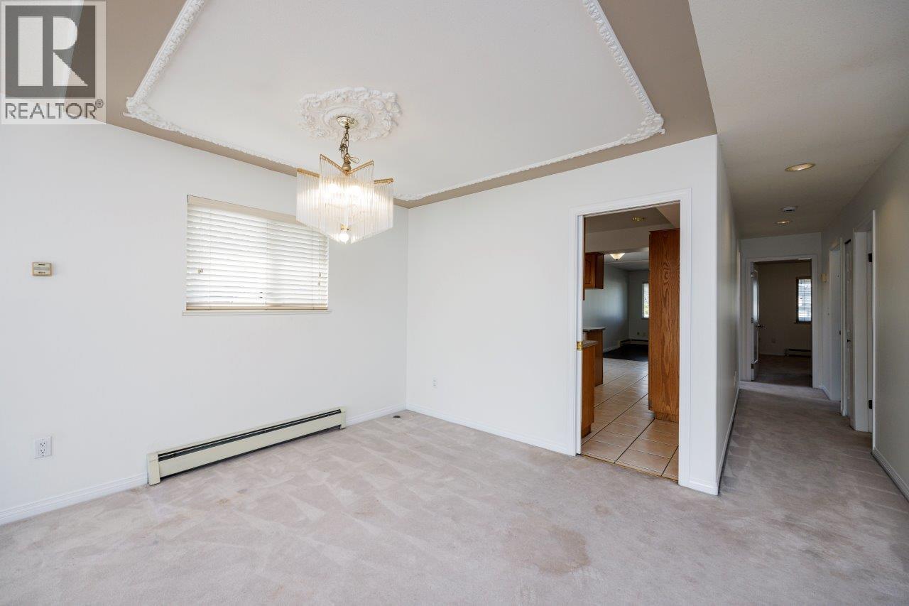 6865 SPERLING AVENUE, Burnaby