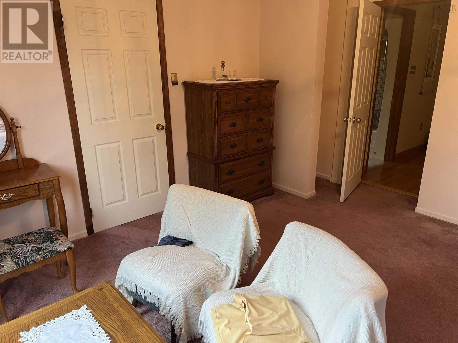 Property 23 of 46 of 97 MacIntosh Road, Port Shoreham