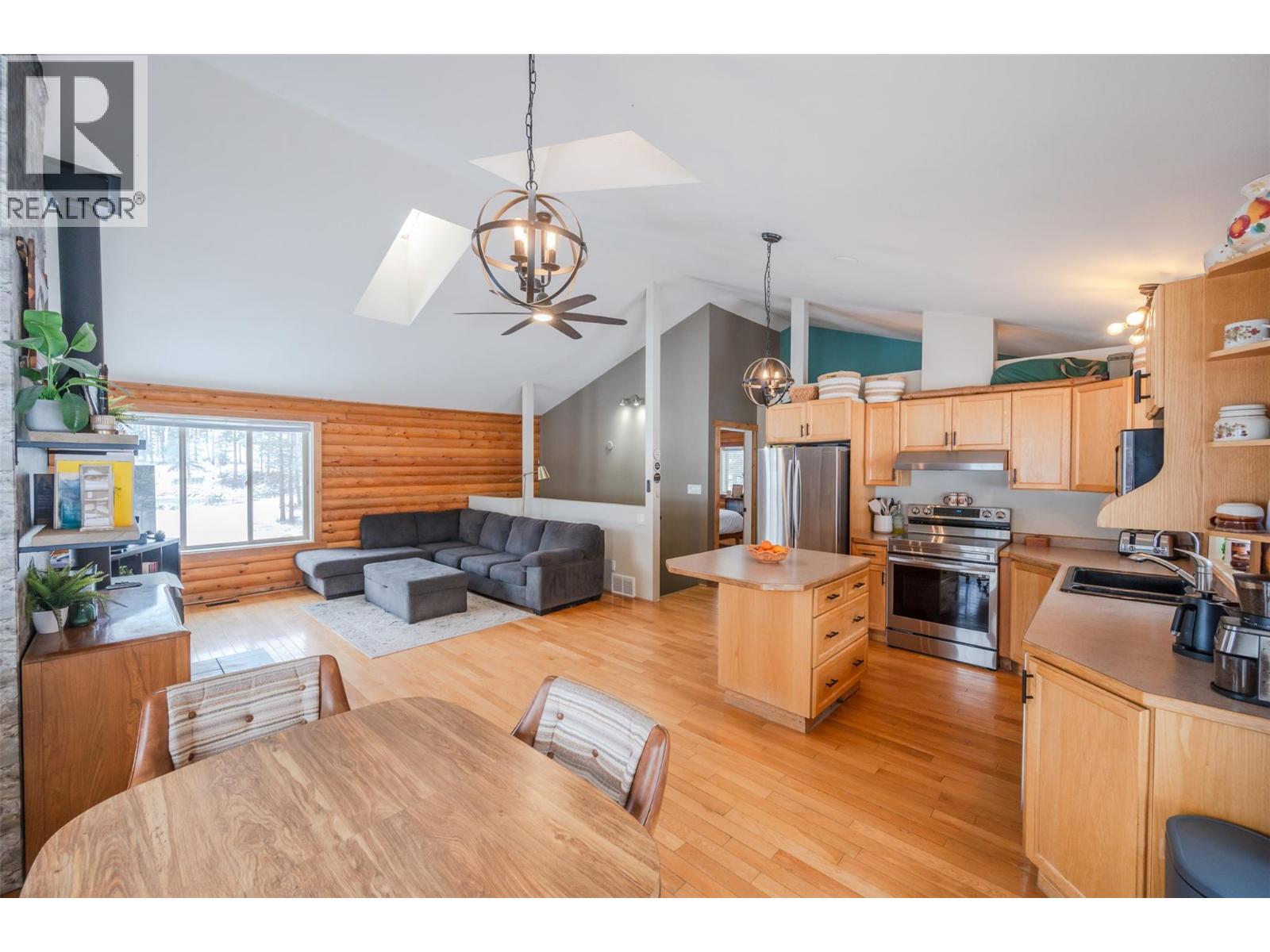 105 Saddlehorn Drive, Kaleden