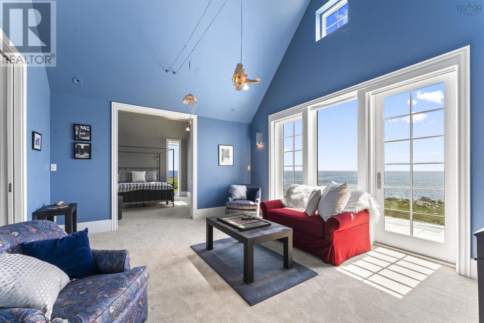 Property 22 of 44 of 604 Middle Road