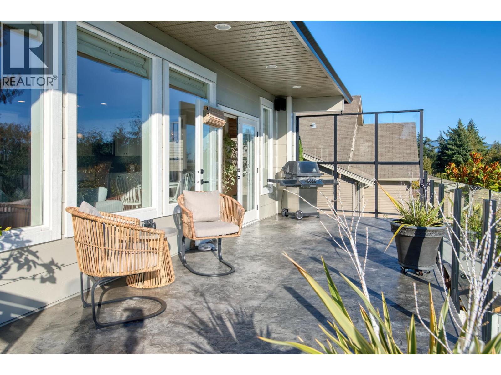 6369 JASPER ROAD, Sechelt