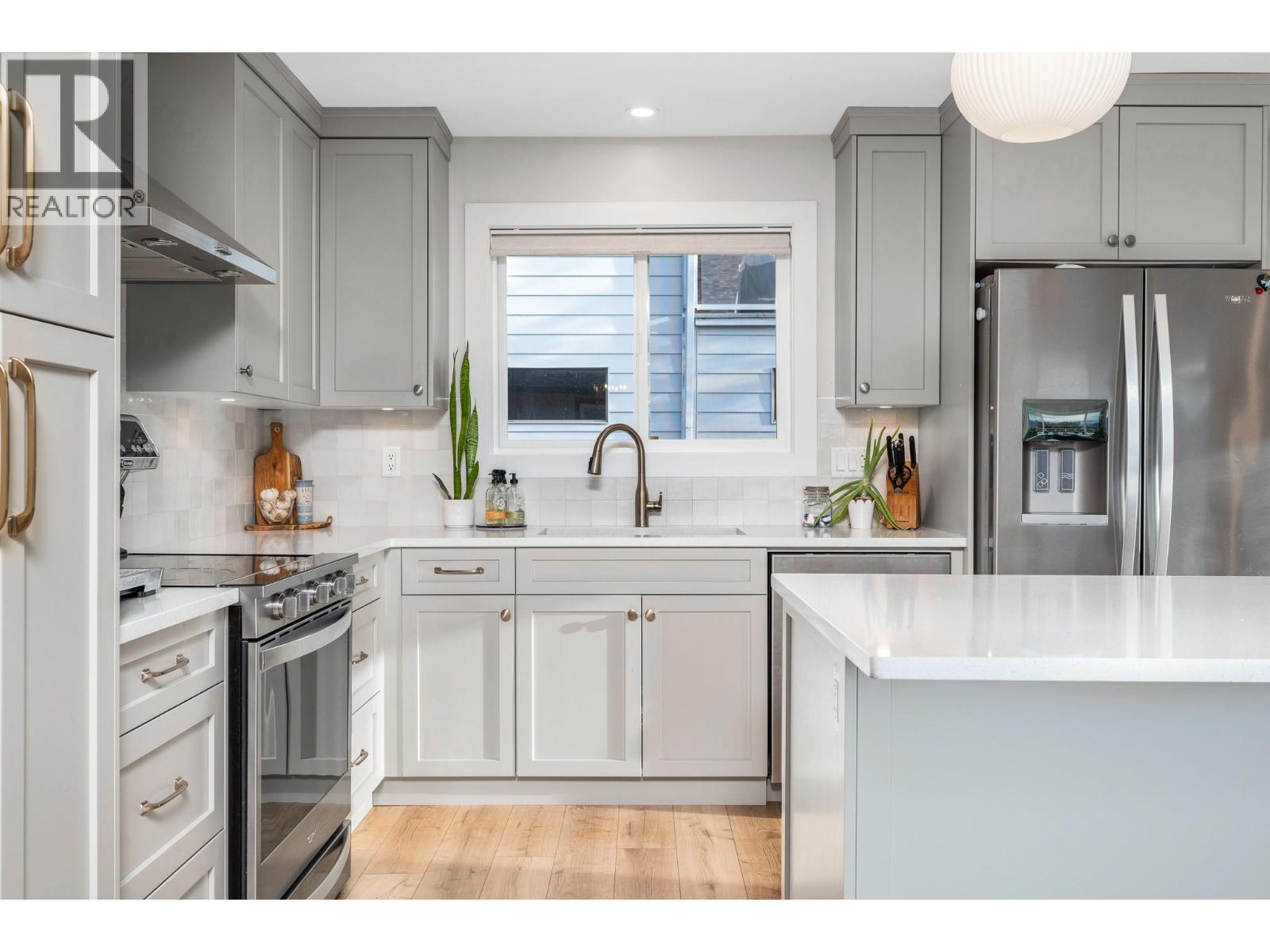 6554 Orchard Hill Road, Vernon