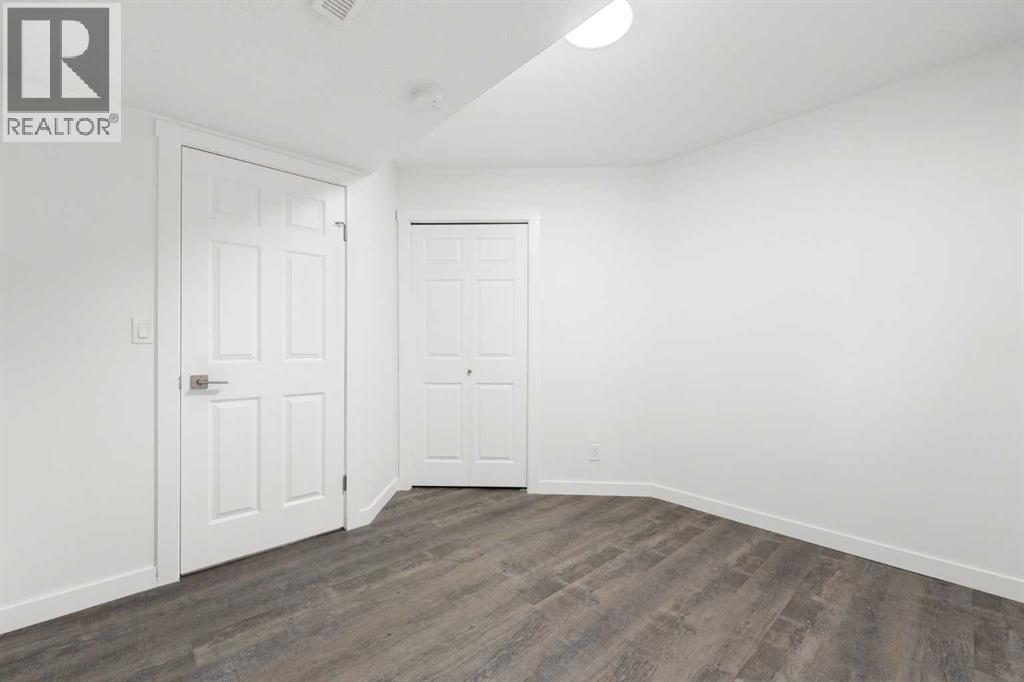 Single Family House for Sale in  Taracove Landing NE Taradale Calgary 