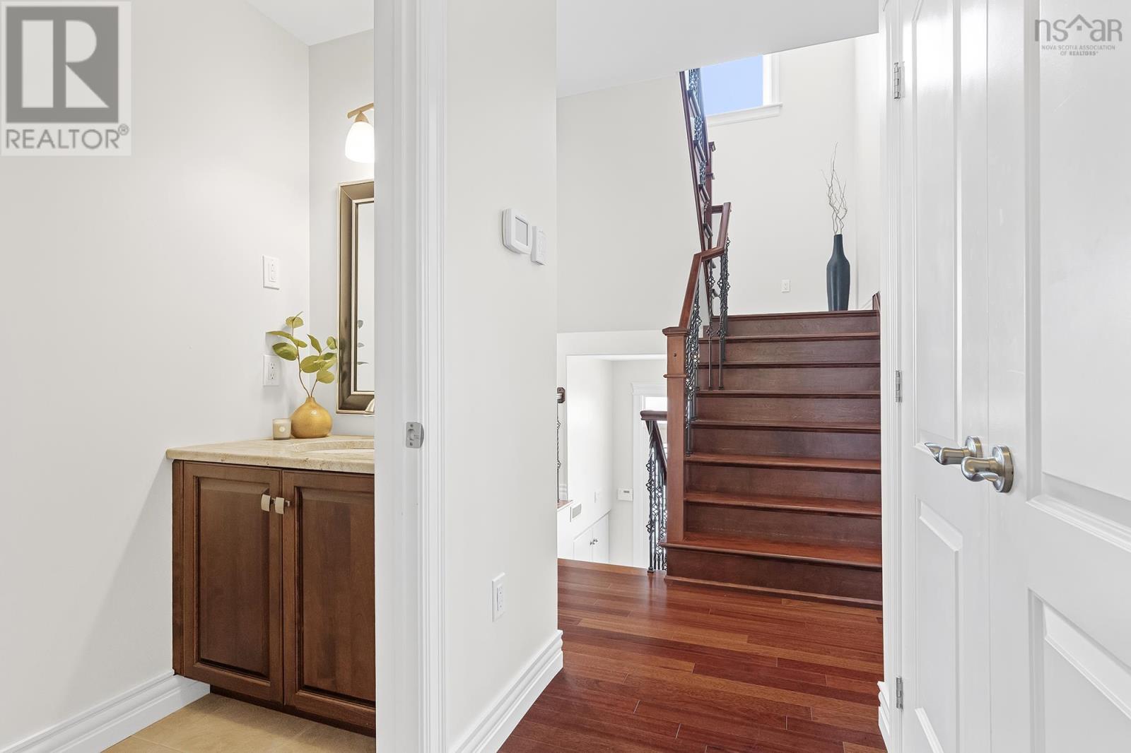 Property 19 of 51 of 1 B Millview Avenue