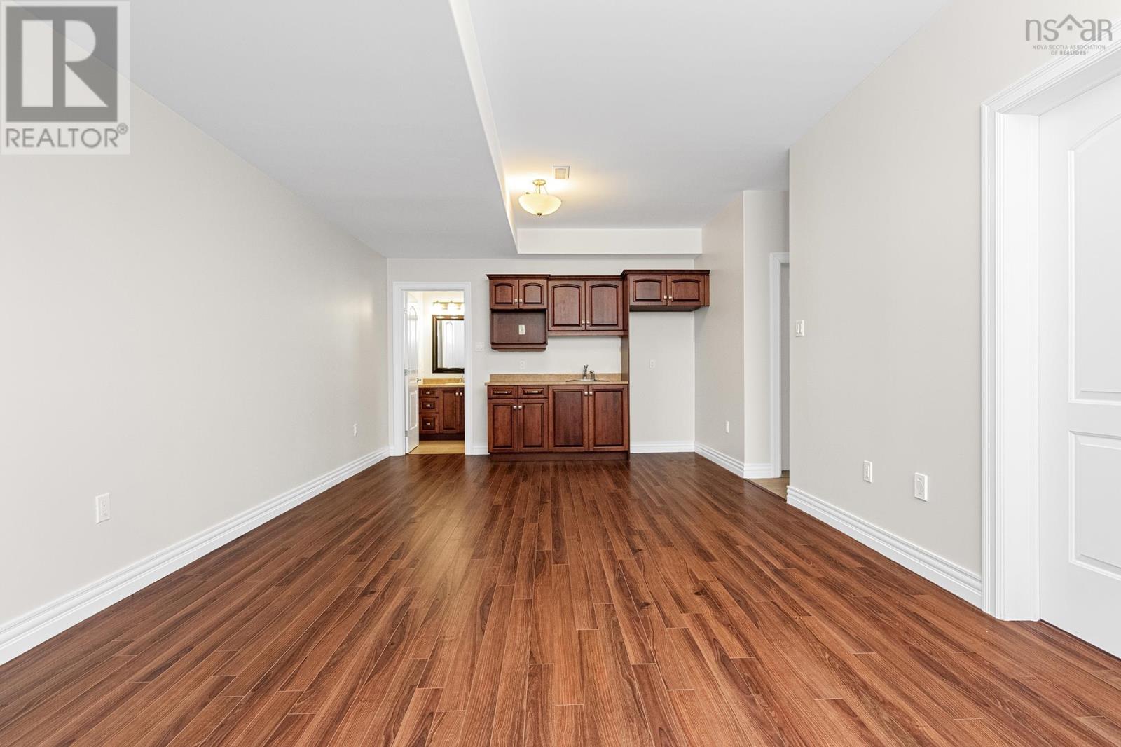 Property 24 of 51 of 1 B Millview Avenue