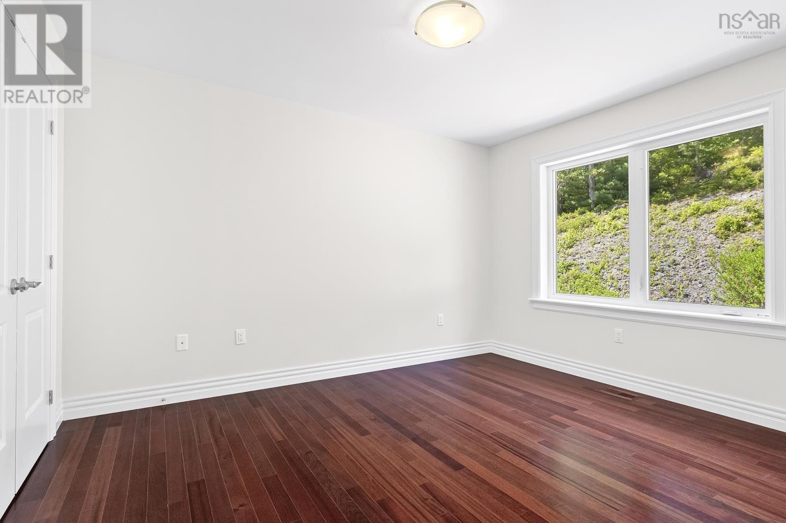 Property 30 of 51 of 1 B Millview Avenue