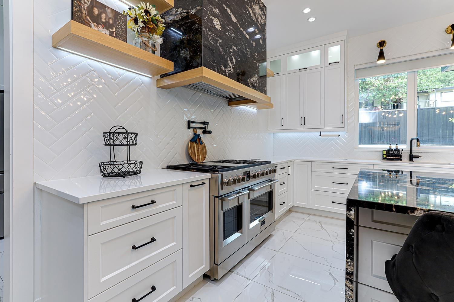 5920 181 STREET, Surrey