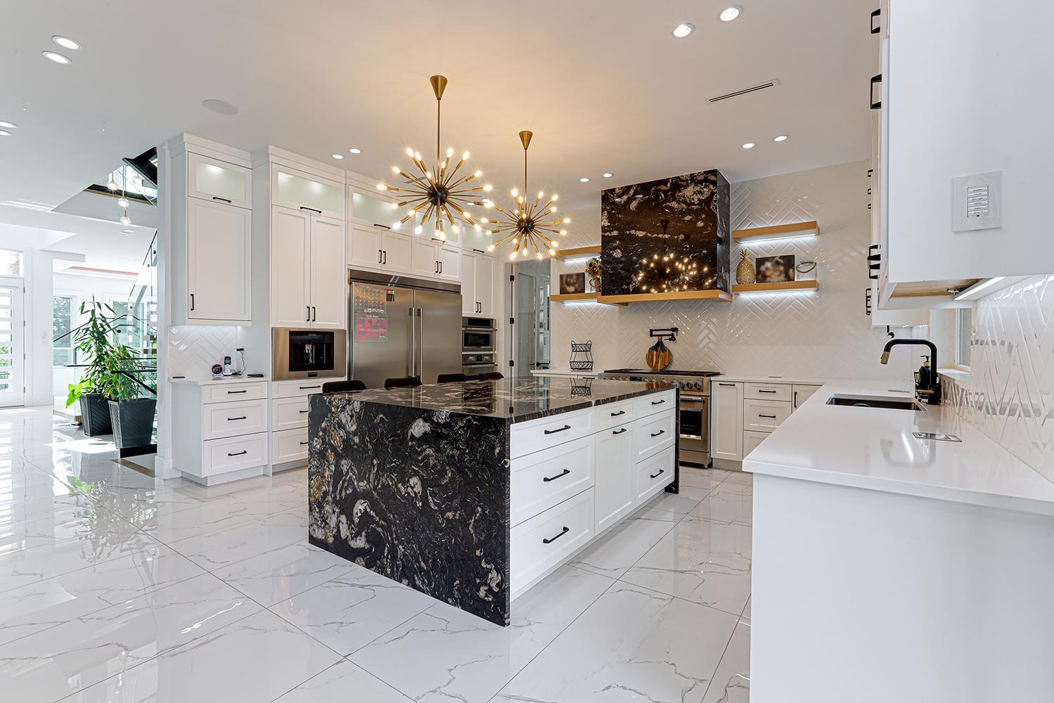 5920 181 STREET, Surrey