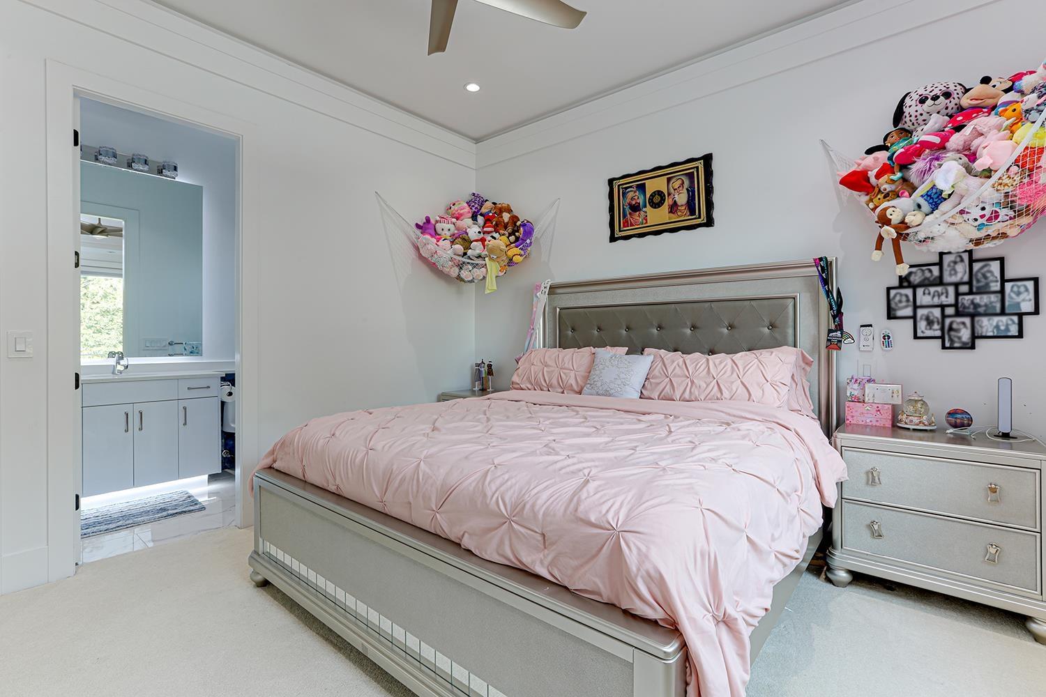 5920 181 STREET, Surrey