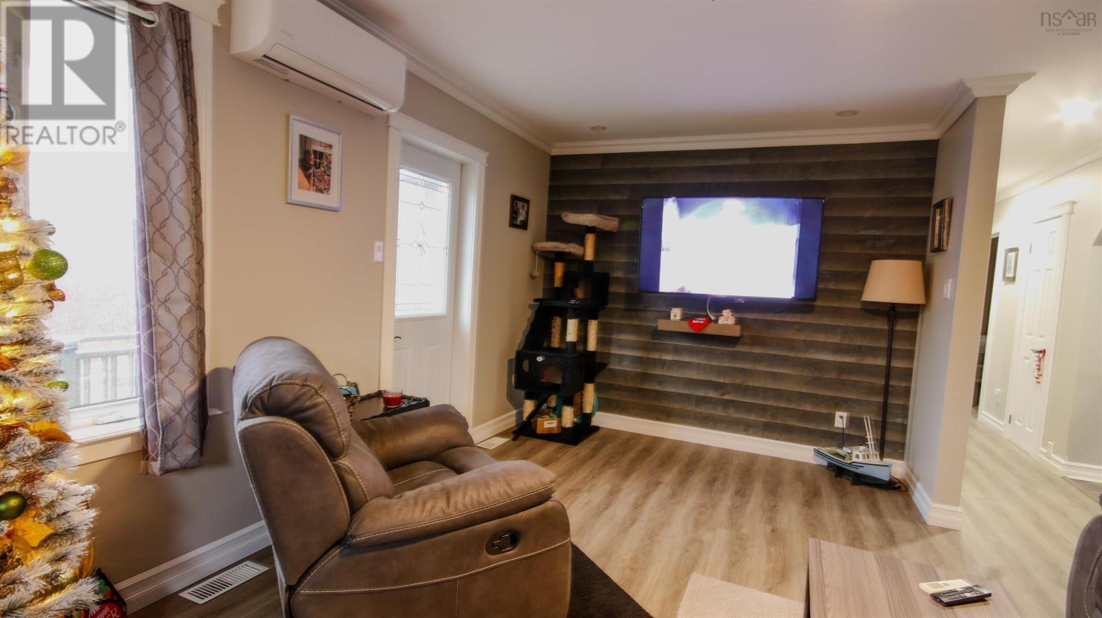 Property 22 of 40 of 1878 Stoney Island Road