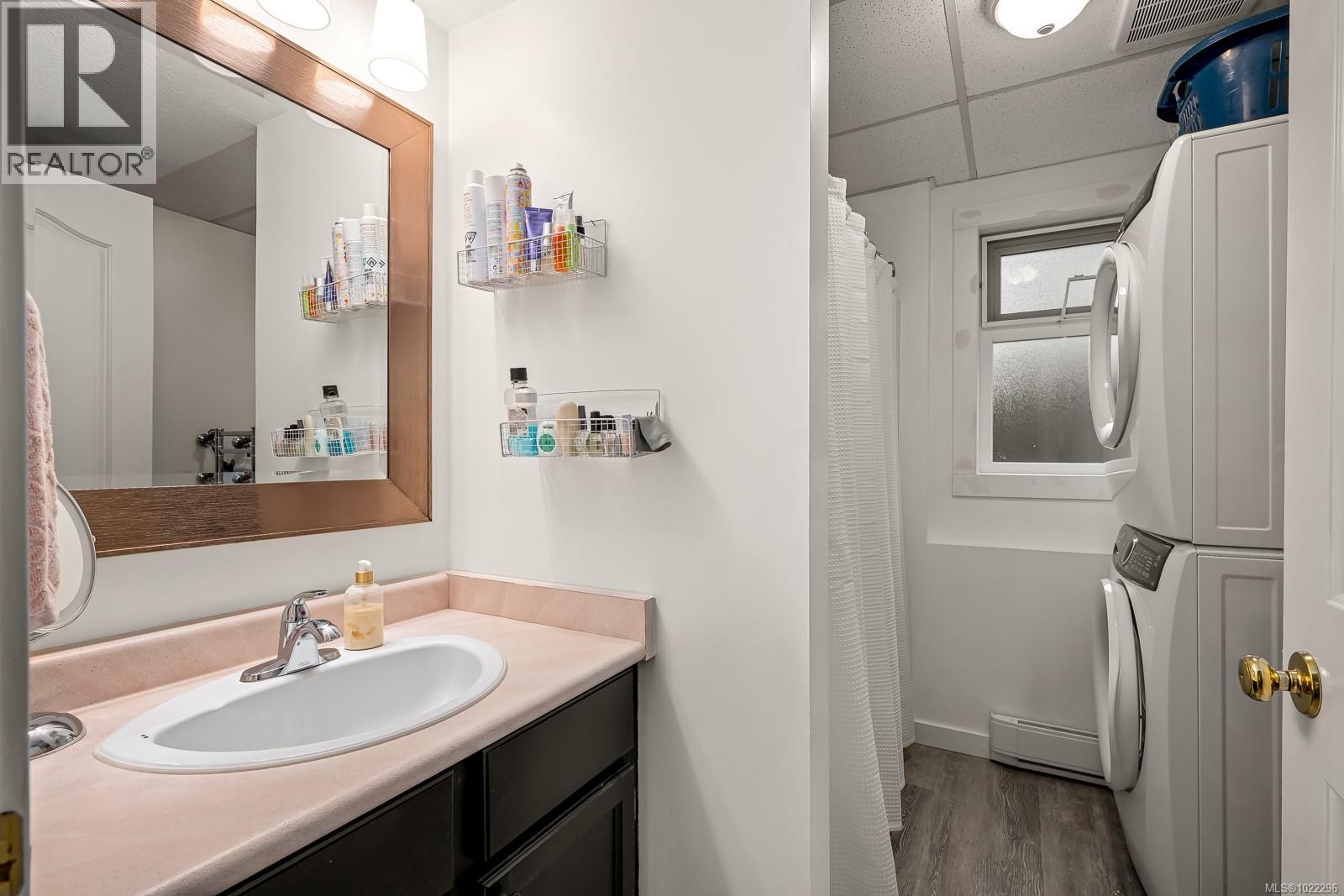 113 Mitchell Pl, Courtenay