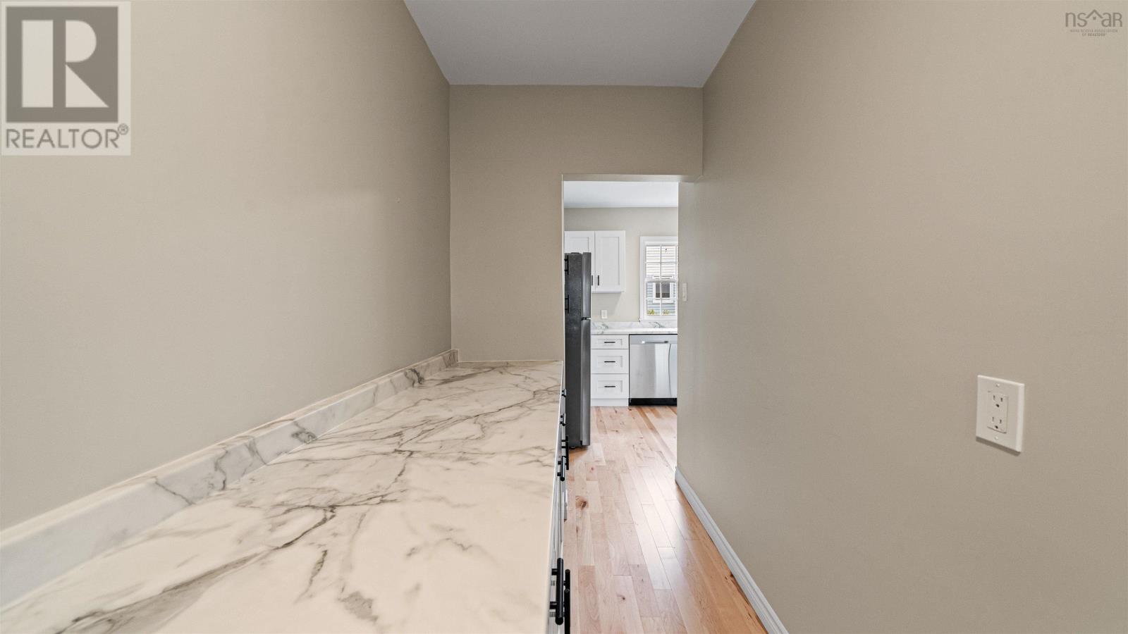 Property 29 of 30 of 6 Birchfield Crescent