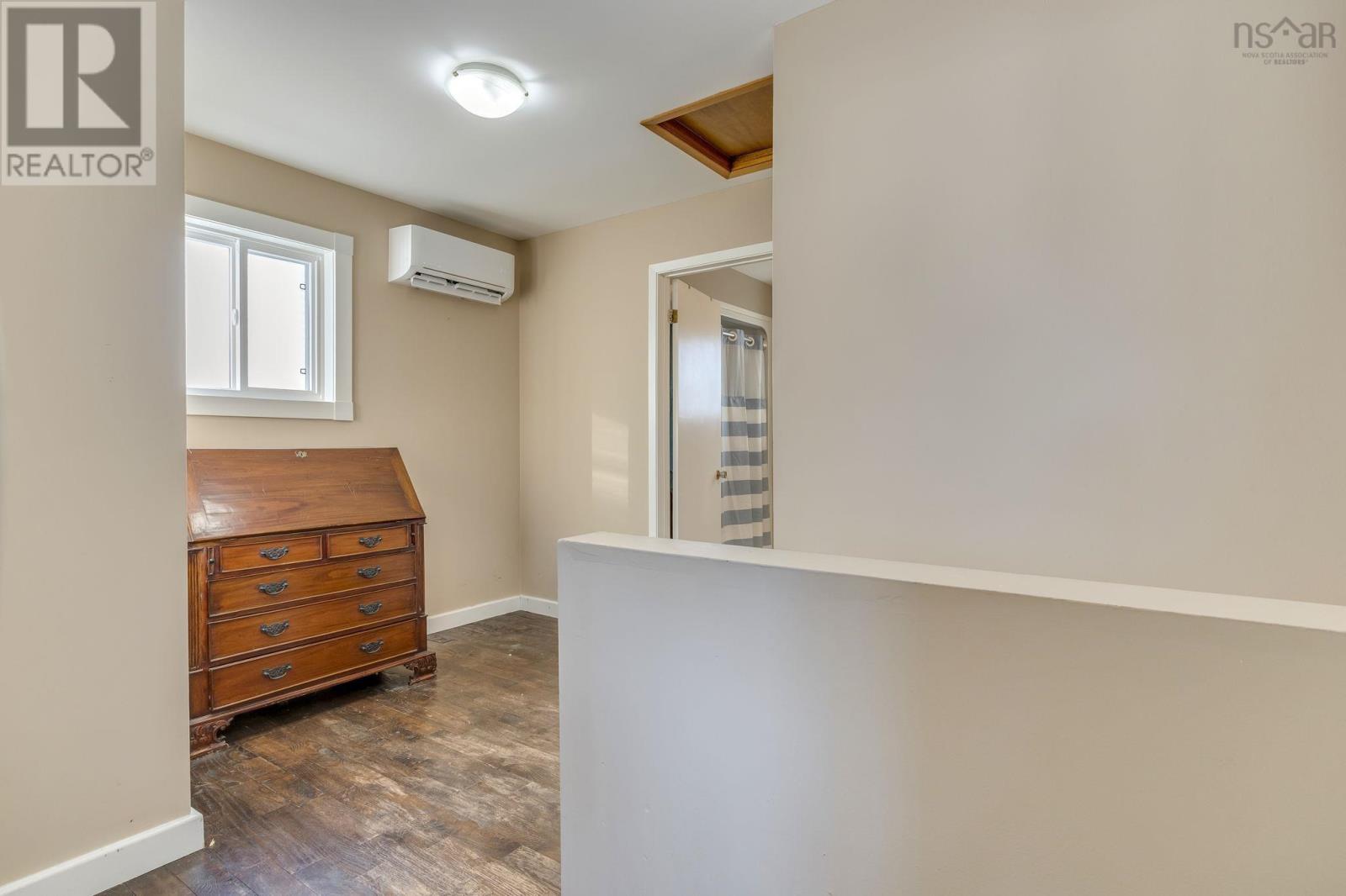 Property 24 of 40 of 88 Merrimac Drive