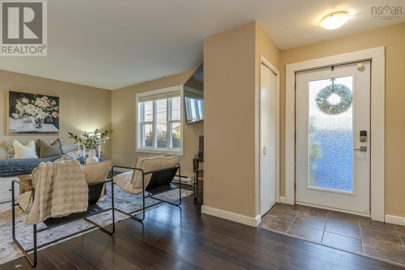 Property 4 of 40 of 88 Merrimac Drive