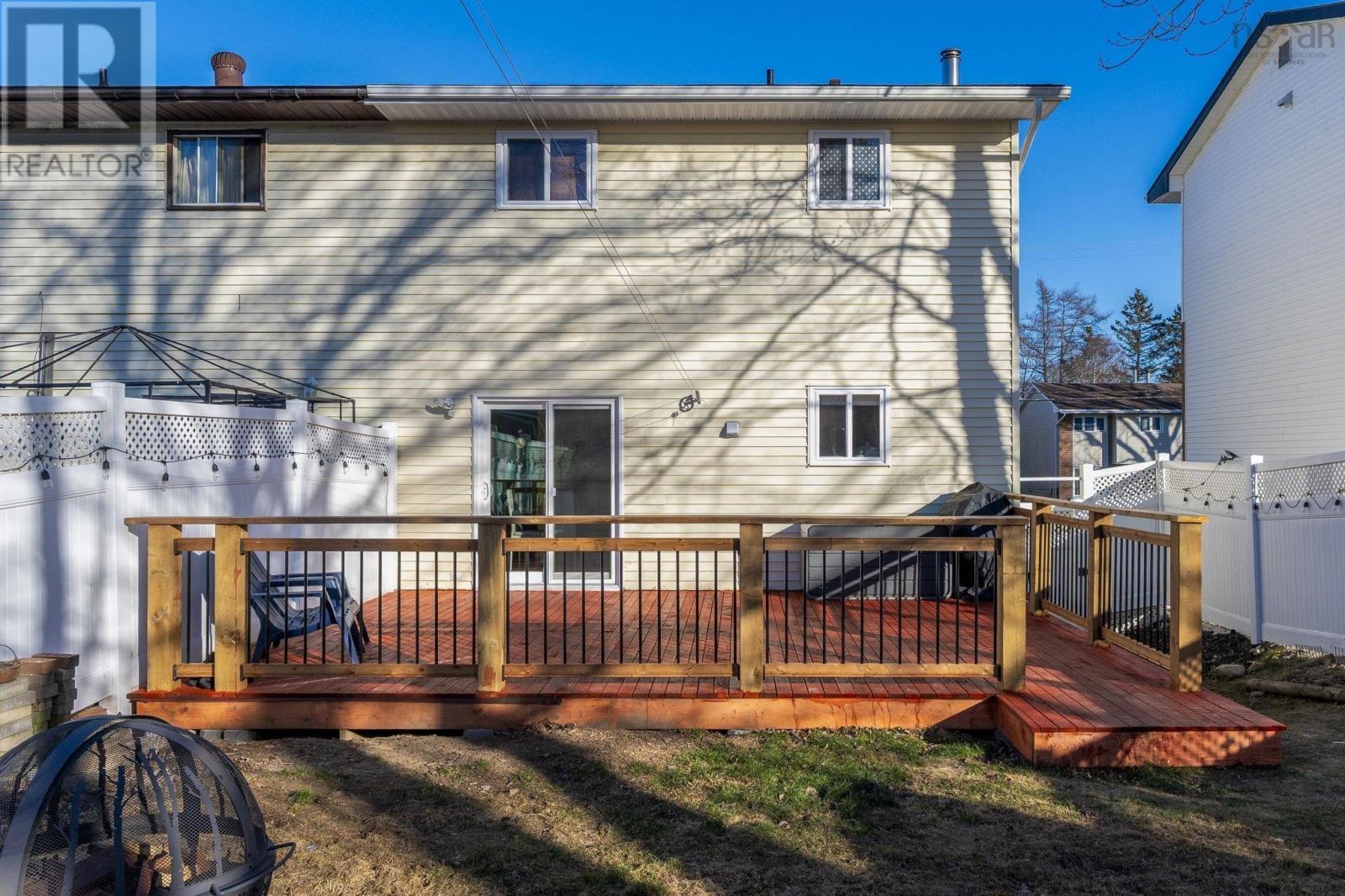 Property 39 of 40 of 88 Merrimac Drive