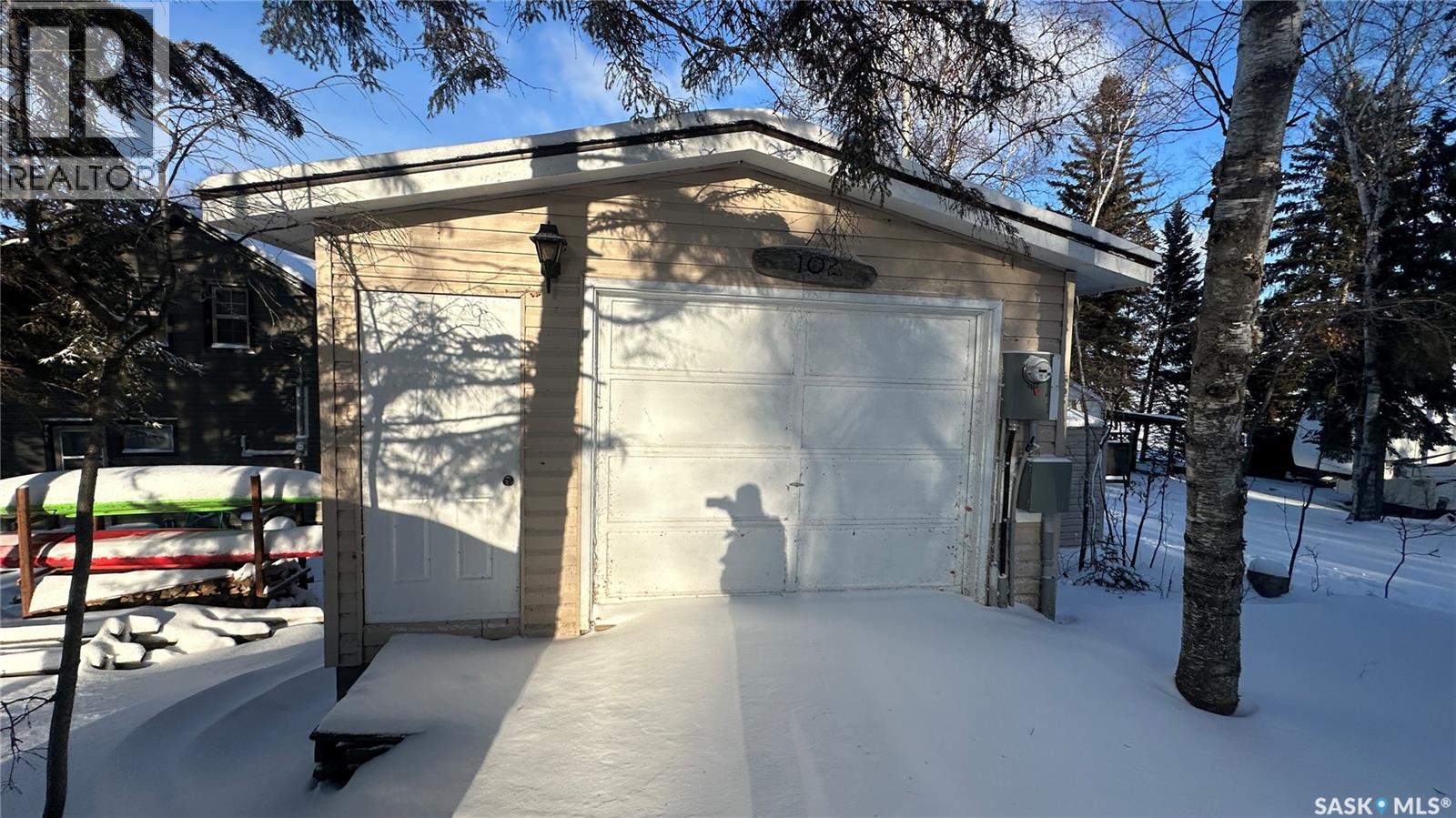 102 Lakeview DRIVE — photo 11