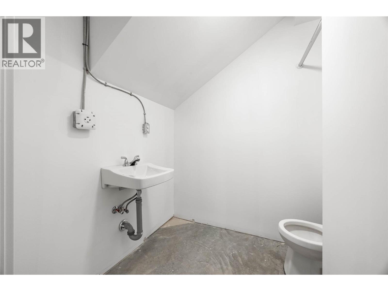 103 7450 DALLAS Drive, Kamloops