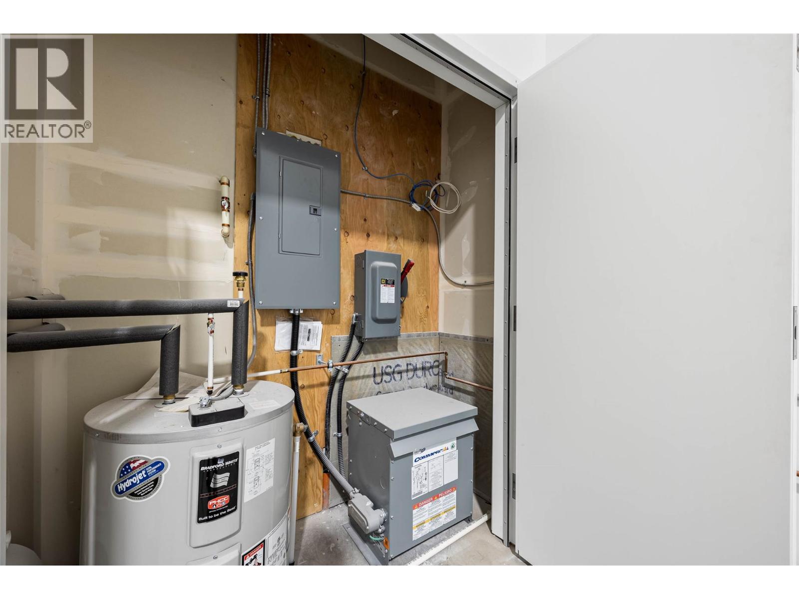 103 7450 DALLAS Drive, Kamloops