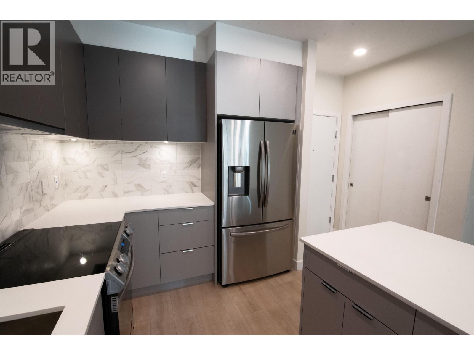 216 1792 STARLING DRIVE, Tsawwassen