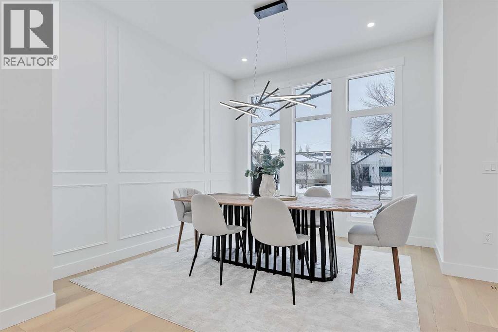 Single Family House for Sale in   Avenue NE Renfrew Calgary 