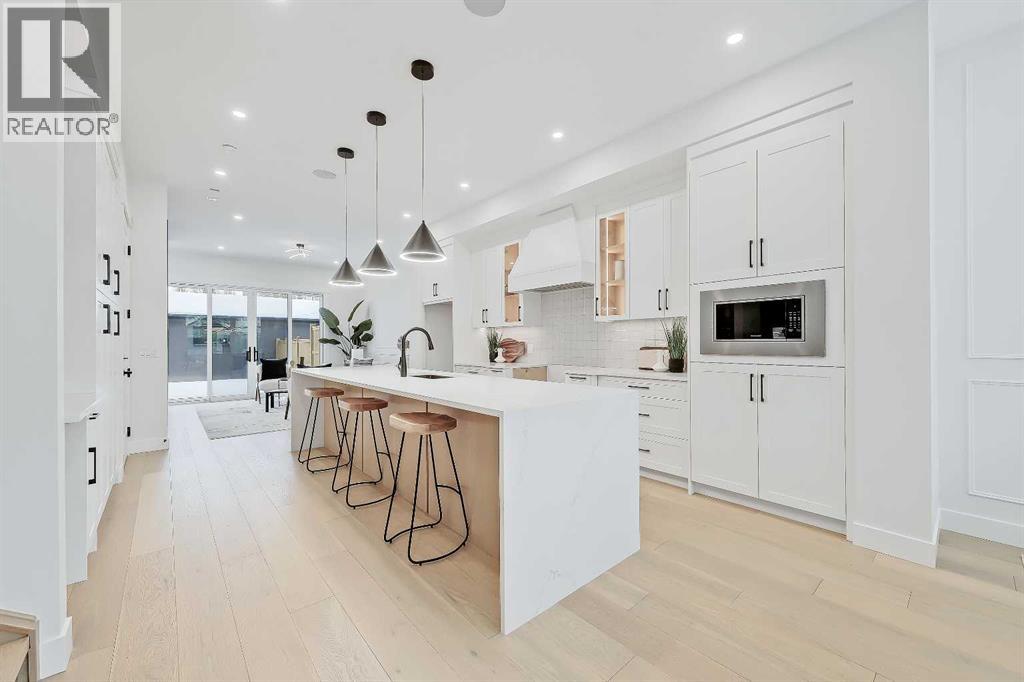 Single Family House for Sale in   Avenue NE Renfrew Calgary 