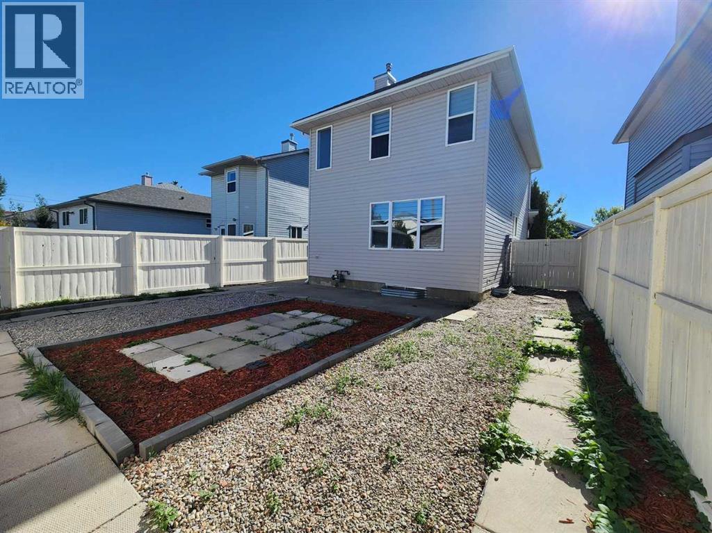 Single Family House for Sale in  Harvest Rose Circle NE Harvest Hills Calgary 