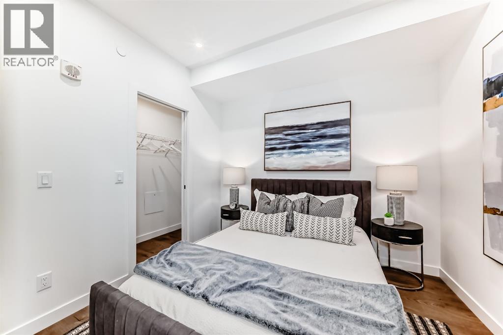 Single Family House for Sale in   A Street NW West Hillhurst Calgary 