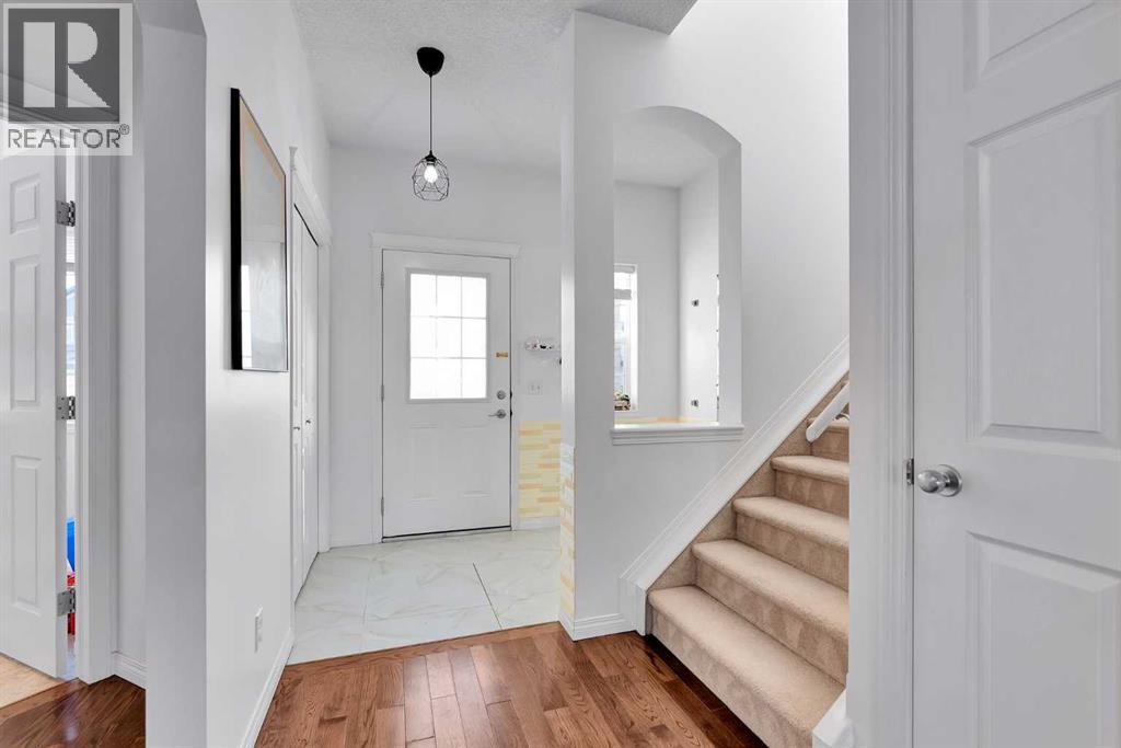 Single Family House for Sale in  Evansmeade Common NW Evanston Calgary 